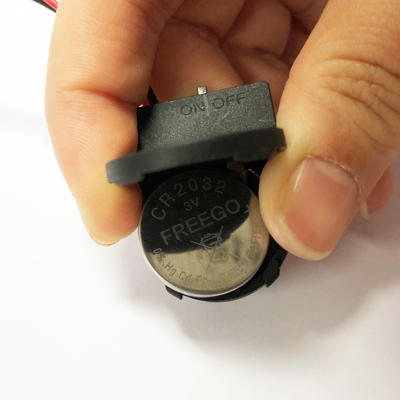 Scatola porta batterie a botto - Coin Acceptor Selector recensione e prezzo